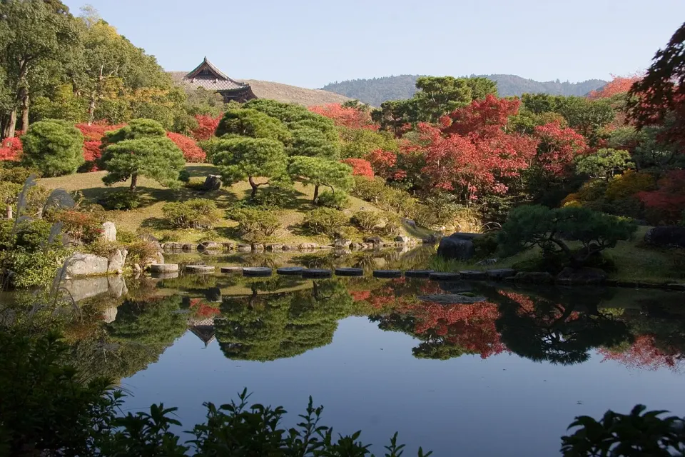 Isuien Garden with borrowed scenery